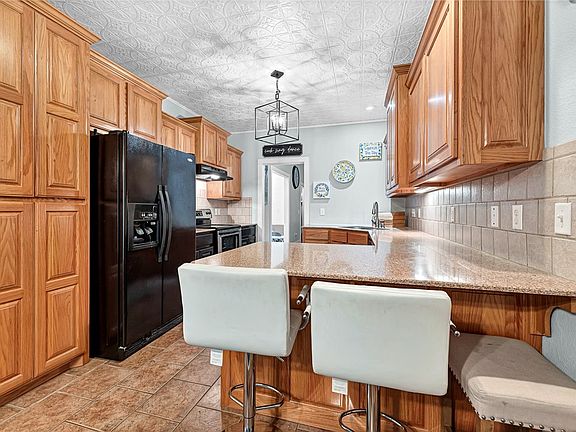 2nd image of 11078 Wildwood Way