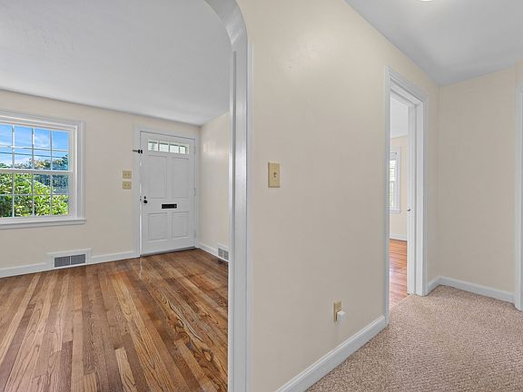 5th image of 5 Winston Rd