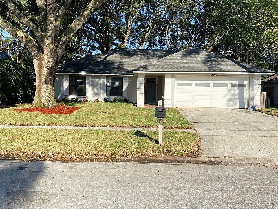 1st image of 15710 Scrimshaw Dr