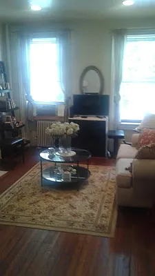 Rented by Reza Namazi, LREB | media 2