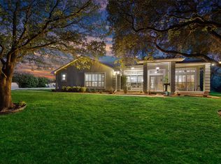 2104B W Holiday, Fate, TX 75087