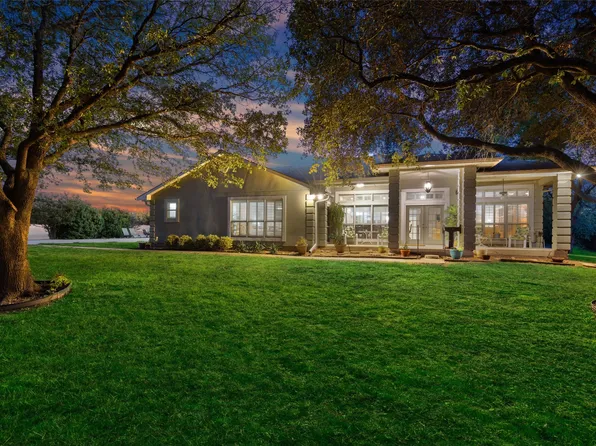 2104B W Holiday, Fate, TX 75087