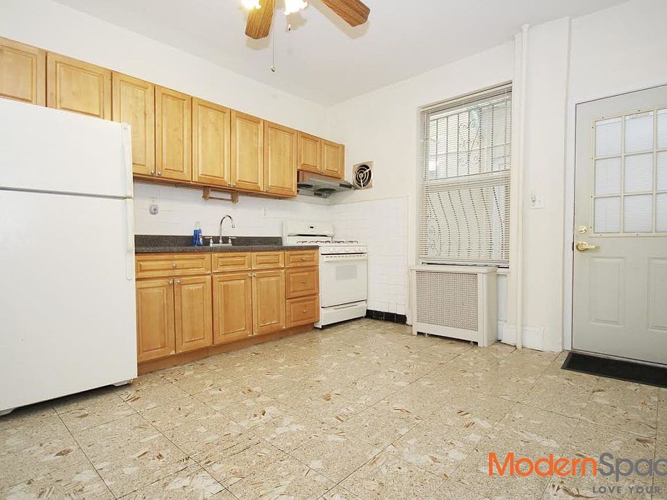 1st image of 2343 28th St #2
