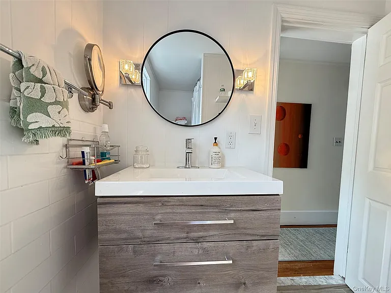 31 Jacobson Ave — Photo 27