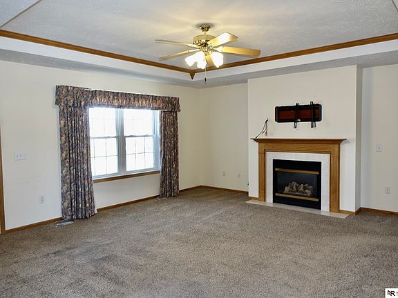 2nd image of 820 Sunflower Dr