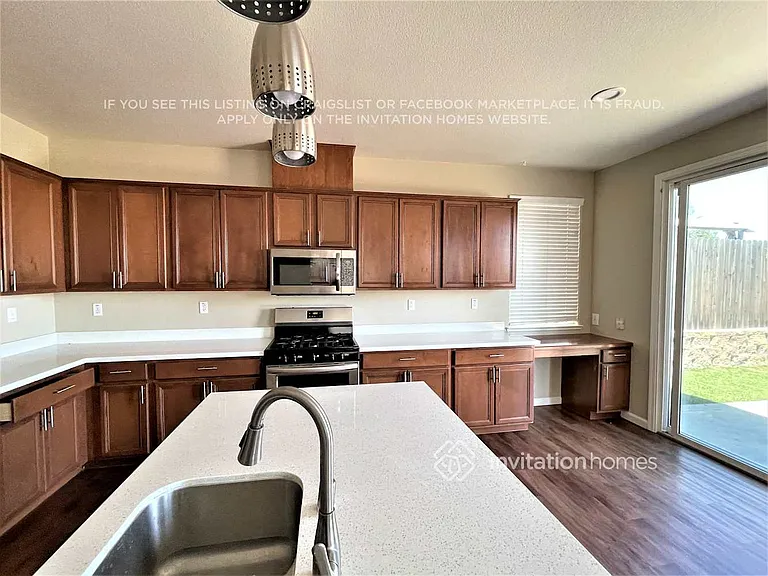 1108 Villaggio Cir — Photo 10