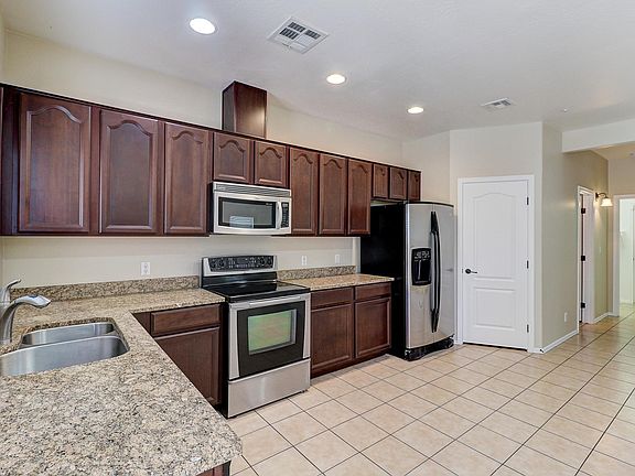 5th image of 8792 W Pershing Ave