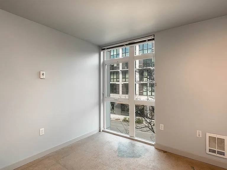 Minnie Flats | 101 Denny Way, Seattle, WA 98109 — Photo 36