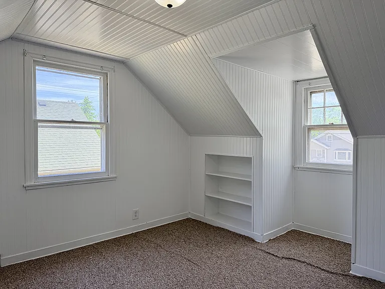 2809 Bildahl St — Photo 10