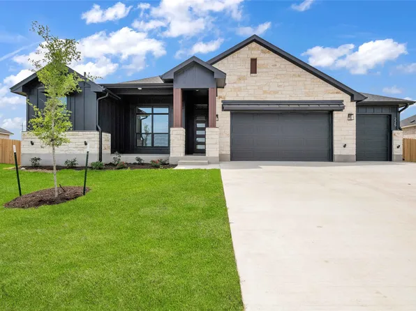 225 Lasso Loop, Lorena, TX 76655