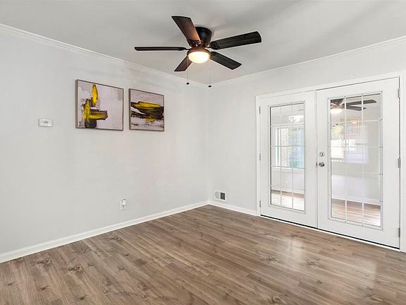 4th image of 2318 Green Forrest Dr