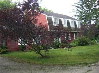 2484 Tallmadge Rd, Ravenna, OH 44266
