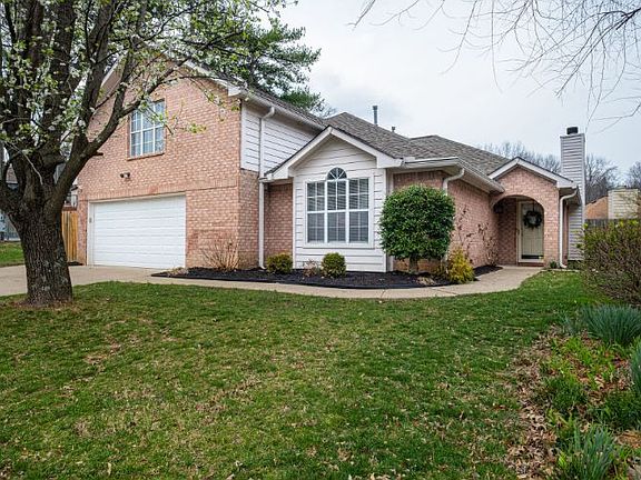 2nd image of 4728 Aaron Dr