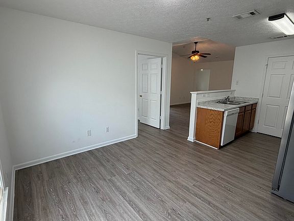 3rd image of 9117 Laird St #9131