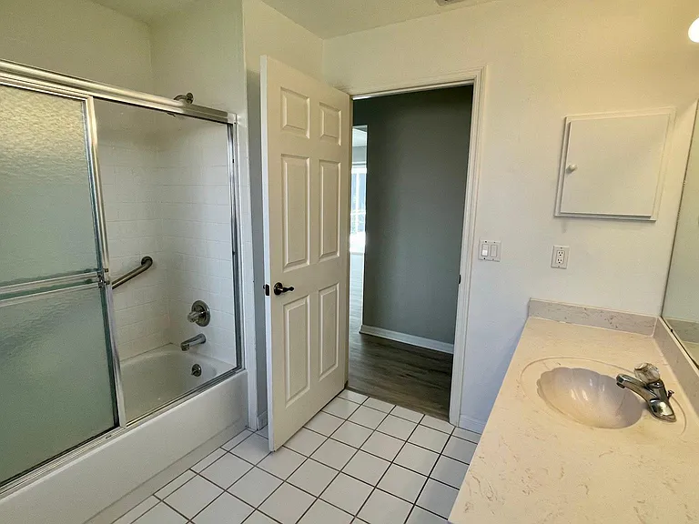 16 Whittington Dr — Photo 21