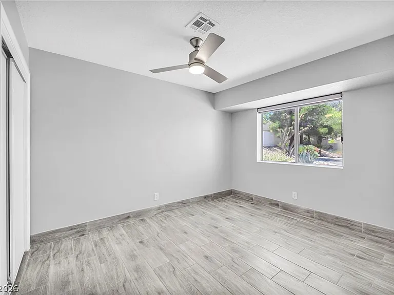 3000 Blue Fin Cir — Photo 23