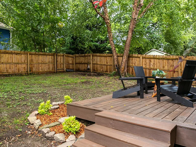 1069 Wylie St SE — Photo 36