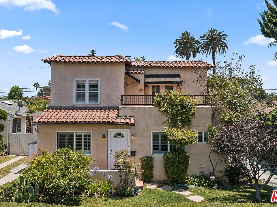 1st image of 3104 S Beverly Dr