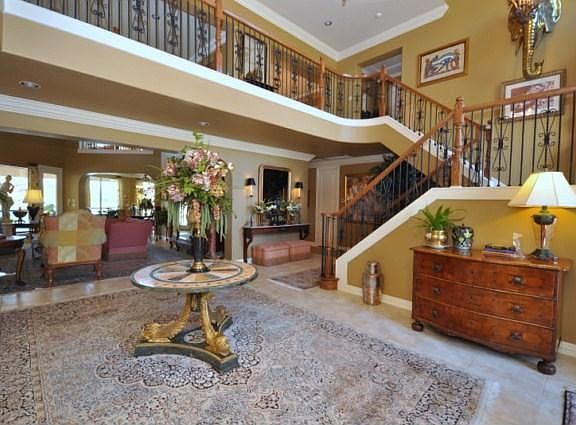4th image of 13915 Hampton Cove Dr