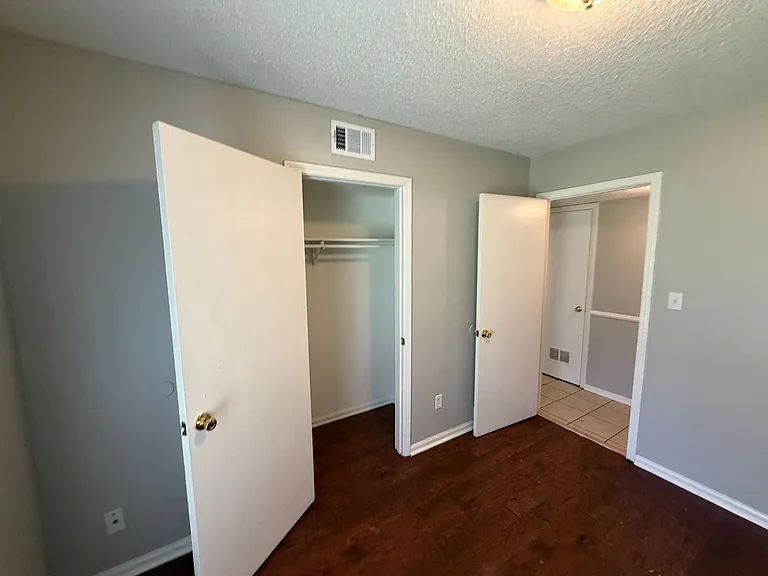 5071 Gray Dr — Photo 38