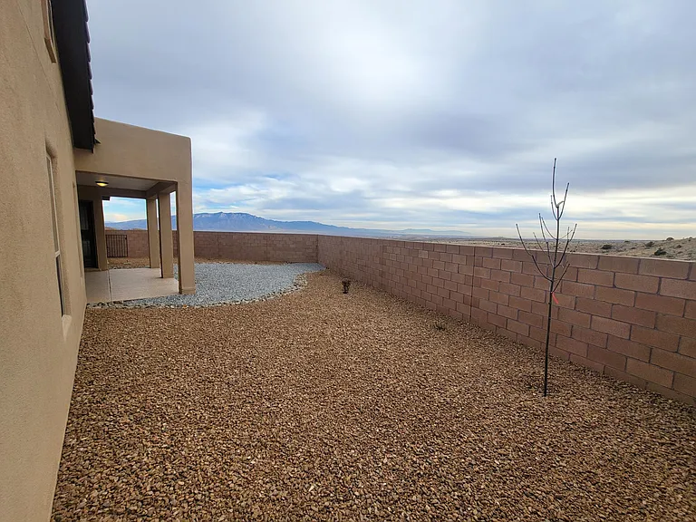 5532 Baranca Overlook Ct NE — Photo 43