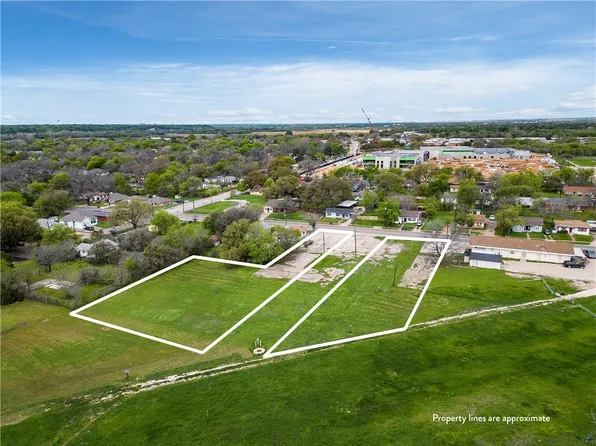 1119 Faulkner Ln, Waco, TX 76704