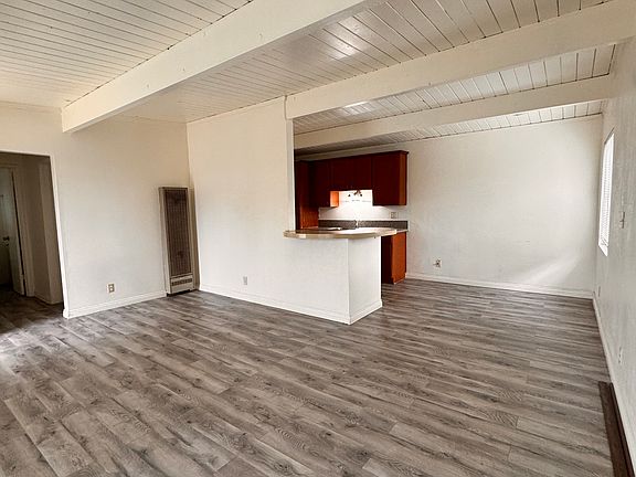 5th image of 350 W 19th St #9