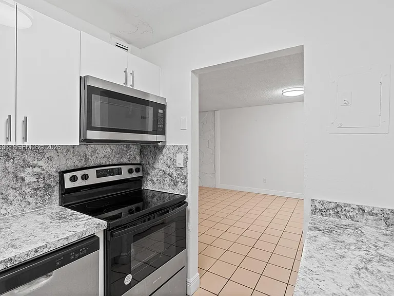 8501 NW 8th St #106 — Photo 16