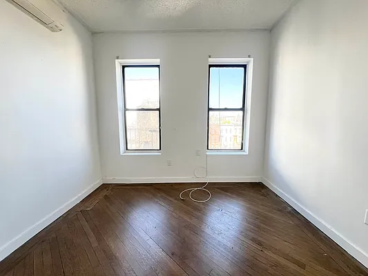 Rented by Doorway NYC, LLC | media 2
