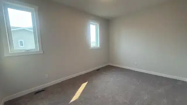 3 bed, 2.5 bath, 1500 sqft, $2,500 — Photo 2