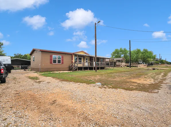 592 Private Road 1510, Bandera, TX 78003