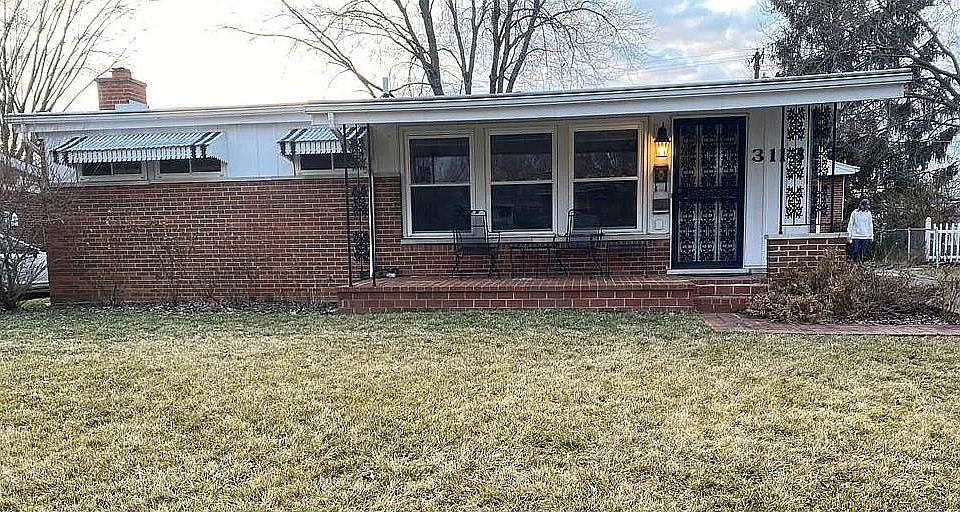 1st image of 3113A Delaney St