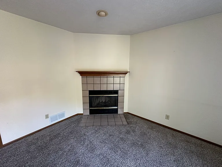 3121 Wildbriar Ln #3121 — Photo 19