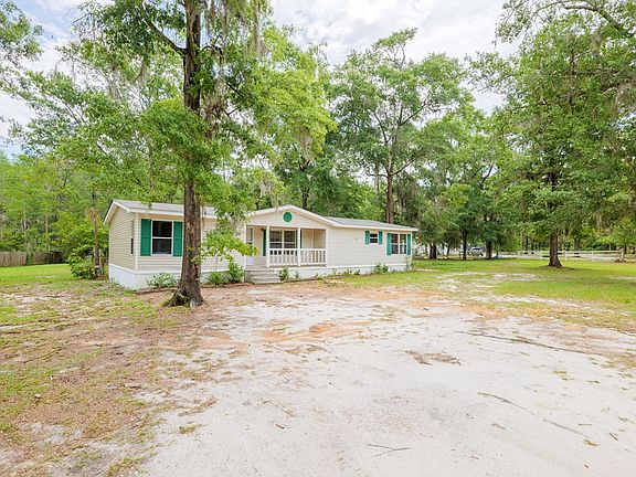 2nd image of 3525 Triple Lake Cir