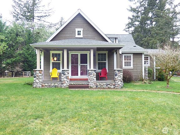 3rd image of 8343 Willow Drive NE