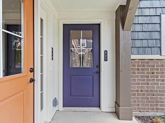 3rd image of 646 Foxhill Dr #9-103