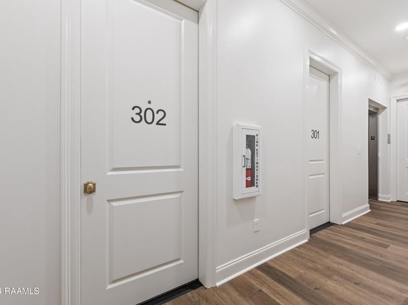 200 Prescott Blvd #302