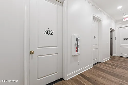 200 Prescott Blvd #302 Photo 1