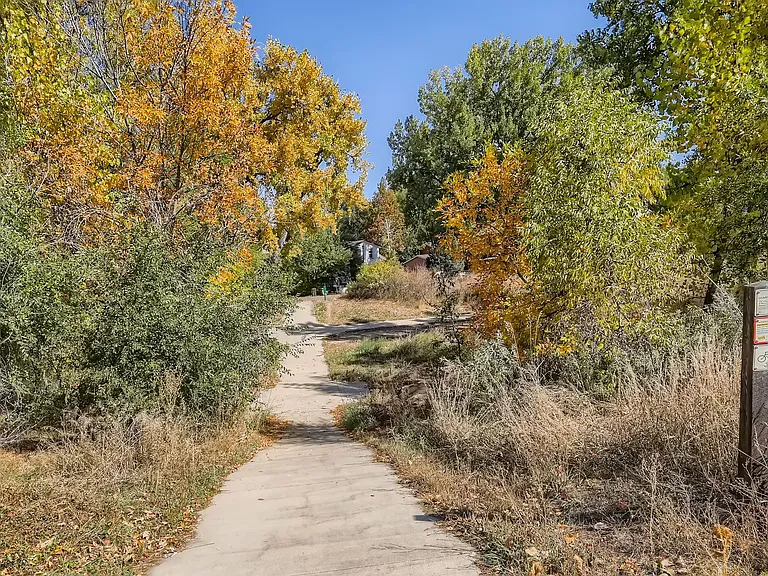 3833 Paseo Del Prado — Photo 24