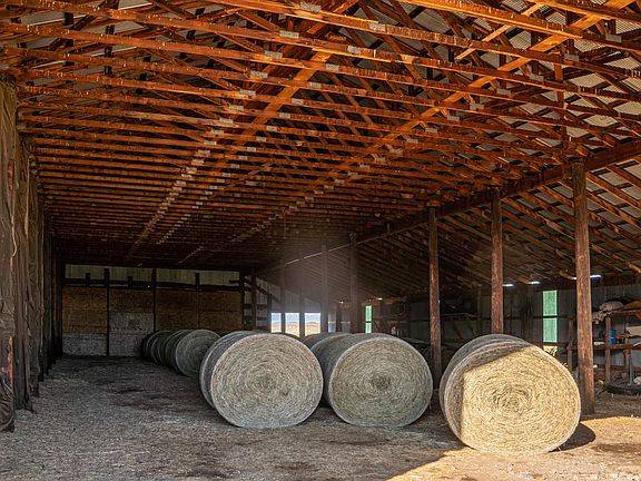 3rd image of 1277 County Road 118
