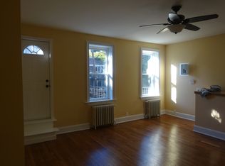 2515 18th St, Astoria, NY 11102