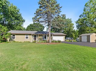 14N392 Coombs Rd, Elgin, IL 60124