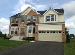 9217 Devlins Grove Pl, Bristow, VA 20136