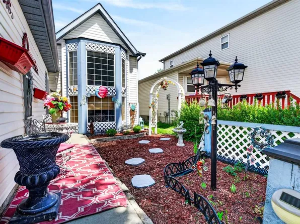 159 S Fresno Pl NE, Calgary, AB T1Y 6Y2