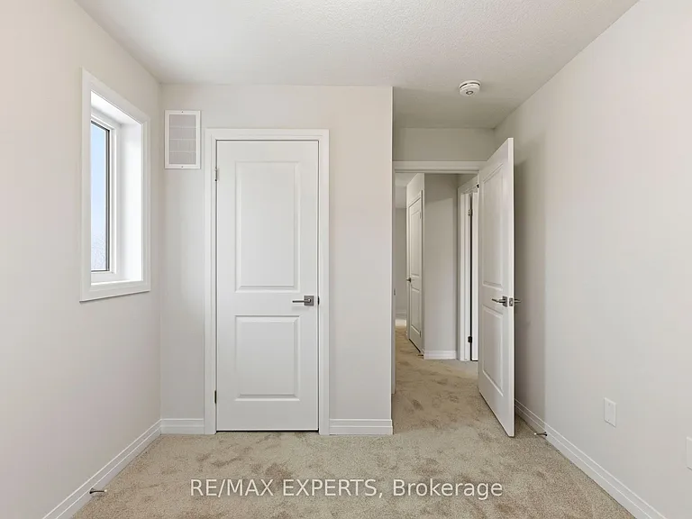 660 Colborne St W #49 — Photo 24