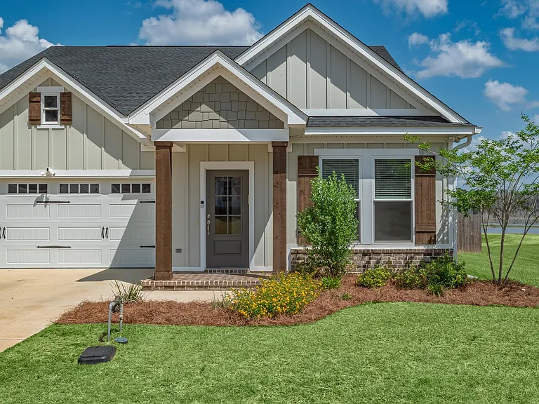 3836 Ardmore Ln — Photo 4