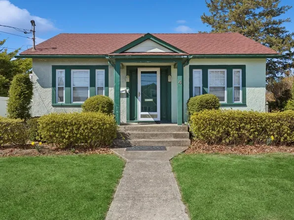 4 Franklin Street, Hicksville, NY 11801