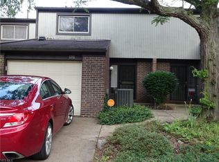 176 Saint Clair Dr, Akron, OH