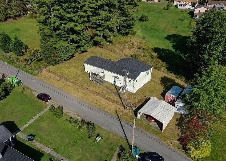 1st image of 180 Locust Rd