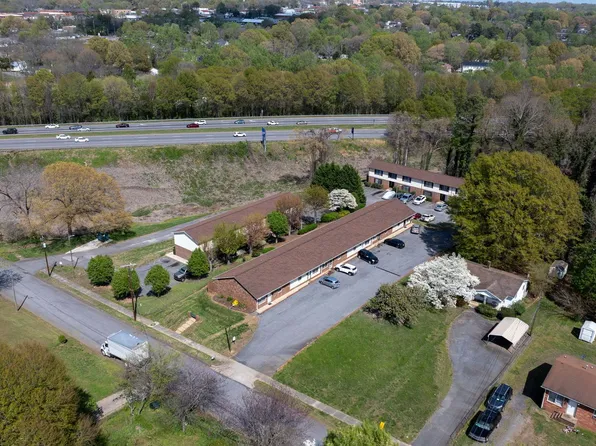 Grandview Terrace, 525 12th St SW APT 17, Hickory, NC 28602